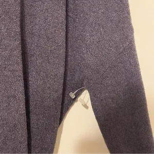 Barefoot Dreams Cozychic Ultra Lite Pullover Sweater Size Medium Gray 495 thumbnail 4
