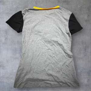 NFL Team Apparel Pittsburgh Steelers Women Medium Grey Black Ringer T-Shirt NWT thumbnail 2
