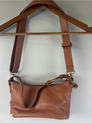FRYE AND CO Brown Shoulder Bag Zip Closeure Adjustable/Detachable Strap thumbnail 1