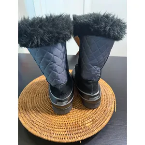 Khombu Nordic‎ Women's Black Grey Faux Fur Trim Winter Snow Duck Boots Size 8M thumbnail 7