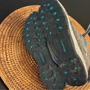 Gray‎ and Teal Eddie Bauer sneakers/hiking shoes women’s size 7.5 thumbnail 8