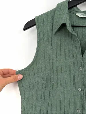 GREAT NORTHWEST Sleeveless Blouse Sage Green L thumbnail 2