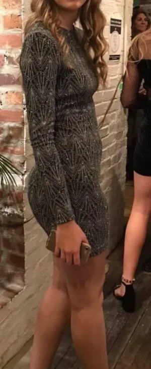 Long Sleeve Sparkly Dress Size 6 thumbnail 1