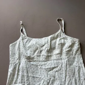 Brandy Melville Colleen Ditsy Floral Babydoll Dress thumbnail 5
