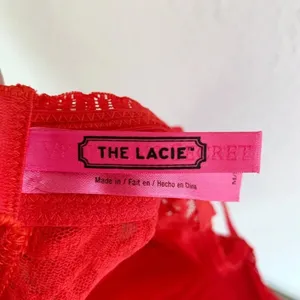 VICTORIA'S SECRET The Lacie Red Push Up Slip Sz Medium thumbnail 4