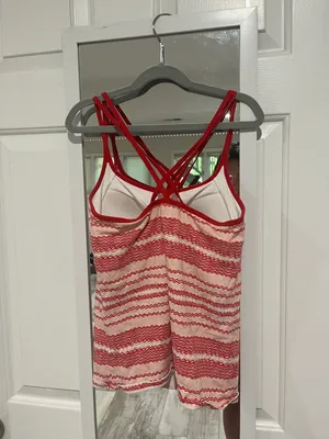 Uniqlo Swim/ Tank Top thumbnail 2