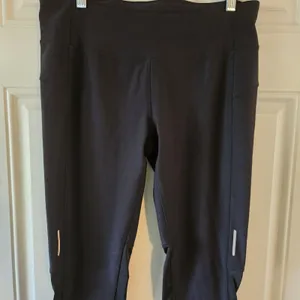 Buckle BKE Sport Black Pink Trim Active Leggings Women’s Large Stretch Zip Pocket Yoga thumbnail 4