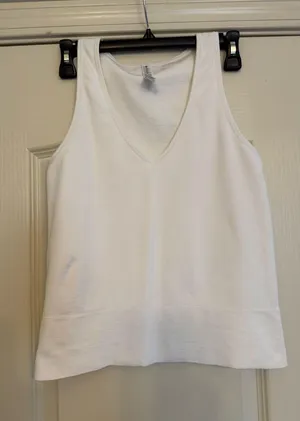 Athleta Compression Tank size 8 thumbnail 1