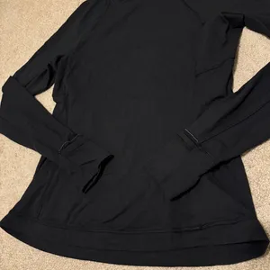 Lululemon It’s Rulu Run Long Sleeve Size 10 Black Athletic Running Fitted Top thumbnail 5