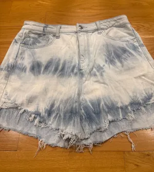American Eagle outfitters highest rise mom shorts size 12. thumbnail 1
