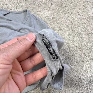 The North Face Wander Keyhole Crossback Crew Neck Shortsleeve Shirt in Gray L thumbnail 10