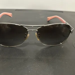 Coach Stylish Black and Silver Sunglasses thumbnail 7