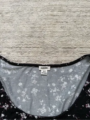 Garage Black Floral Long-Sleeve Scoop Neck Bodysuit (Size XS) thumbnail 4