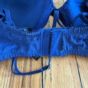 VICTORIAS SECRET Very Sexy Push Up Bra Blue Black Lace 38D‎ thumbnail 4