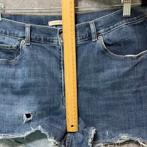 Levi's Cutoff Denim Shorts Sz 16‎ Distressed Raw Hem Mid Rise Frayed Ripped thumbnail 4