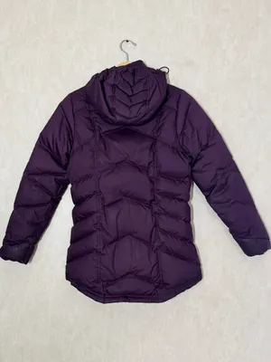 Patagonia Women’s Down With It Jacket Hooded in Deep Plum XS thumbnail 4