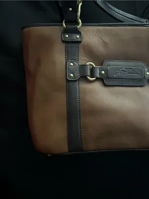Stone Mountain Two-Tone Brown Tote Shoulder Travel Bag thumbnail 5