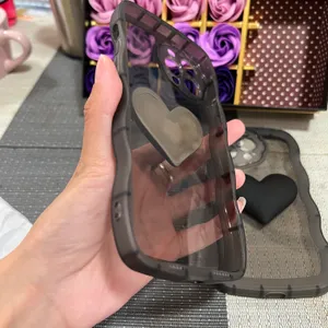 Iphone 13 Pro Max Heart Case thumbnail 3