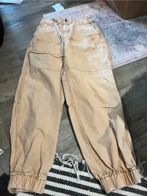 Bdg Utility Jogger Pants in Faded Tan thumbnail 2