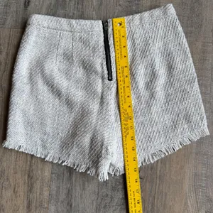 Free People‎ Cream Off-White Tweed Shorts Frayed Hem High Waist Women's Size 6 thumbnail 5