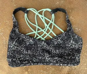 Lululemon free to be wild teal and gray sports brea size 8 thumbnail 1
