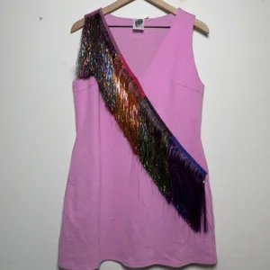 Queen of Sparkles Women Dress Medium Pink Diagonal Metallic Fringe Party Event thumbnail 2