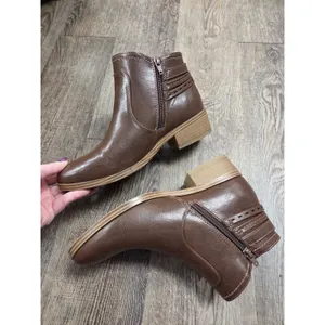 BARETRAPS Medley Ankle Booties 8.5W Brown Leather Block Heel Zip Closure thumbnail 2