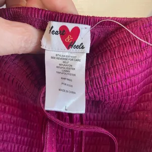 Heart & Heels fuchsia shocked mini dress with a sweetheart neckline size medium thumbnail 5