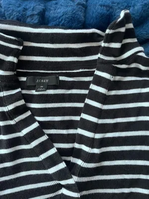 J.Crew Top Women’s Long Sleeve thumbnail 2