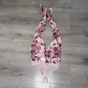 Free People Intimately Floral There She‎ Goes Bodysuit Romantic Combo XSmall NWT thumbnail 5