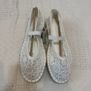Universal Threads 7 Celia Mary Jane floral lace espadrille 3629 thumbnail 4