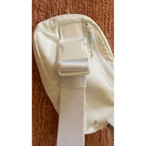Lululemon Everywhere Belt Bag 1L White Opal O/S thumbnail 7