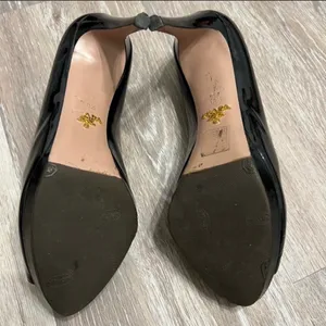 Prada peptoe Patent Leather Pumps are a size 8. thumbnail 3
