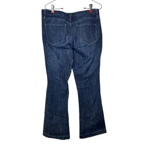The‎ Limited 917 Women Jeans Flared Leg Mid-Rise Stretch Dark Wash Denim Blue 8R thumbnail 6