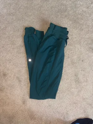 Lululemon Joggers thumbnail 2