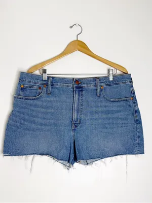 Madewell The Perfect Jean Short Size 33 High Rise Raw Hem Denim thumbnail 2