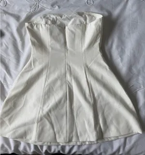 Sthcute white graduation dress Size XS thumbnail 3