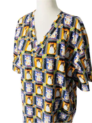 VINTAGE VETERINARY APPAREL COMPANY Cats & Dogs Scrub Top thumbnail 6