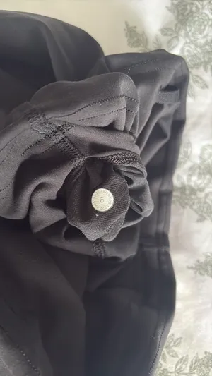 Lululemon Wunder Under Biker Shorts 8" thumbnail 3