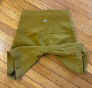 Lululemon Wunder Train High-Rise Biker Short 6" - Gold Spice - Size 2 thumbnail 6