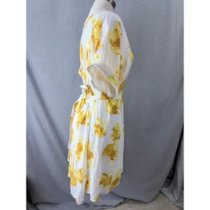 Simply Vera Wang Yellow Floral Rayon‎ Blend Shift Dress White XL Wedding Guest thumbnail 4