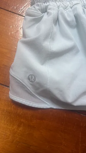 Powder Blue Lululemon Hotty Hot Shorts 2.5" thumbnail 5