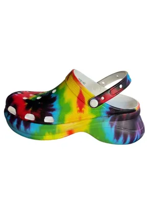 RARE Crocs Bae Platform Tie Dye Womens Size 7 thumbnail 4