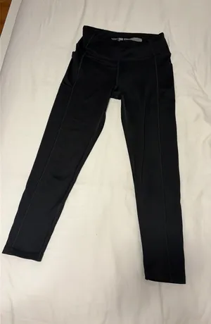 Victoria's Secret Leggings thumbnail 1