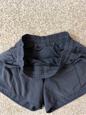 Lululemon Hotty Hot Shorts Black 3.5” Inseam Lined Run Gym Size 6 thumbnail 7