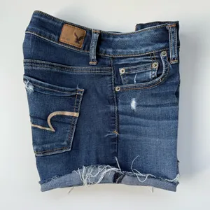 American Eagle Outfitters Women's Blue Denim Shorts Sz 4 thumbnail 3