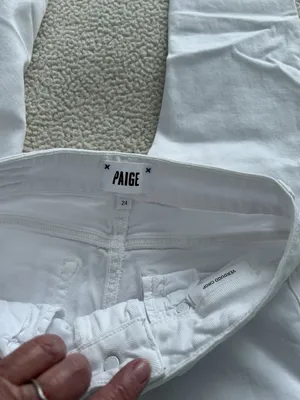 Paige Low Rise Verdugo Crop w/Raw Hem Stretch Jeans Artica White Size 24 thumbnail 5