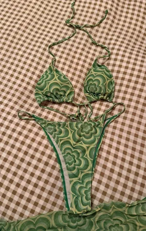 Bikini Shein thumbnail 1