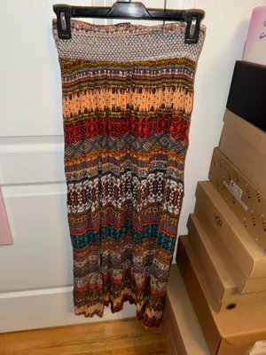 Skirt size medium Multiple thumbnail 2