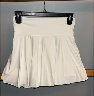 Old Navy Powersoft Skort thumbnail 1